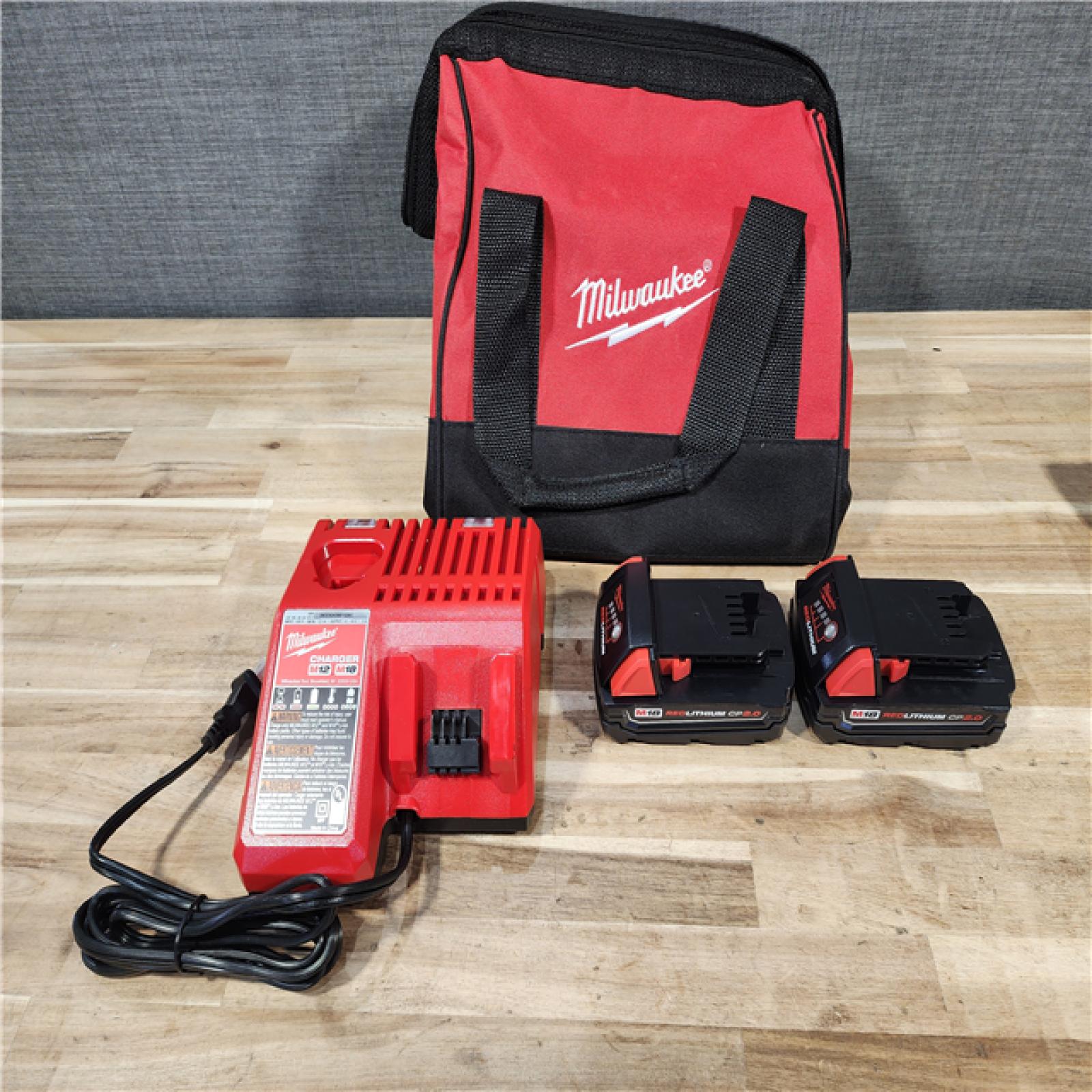 HOUSTON LOCATION - AS-IS Milwaukee M18 18V Lithium-Ion Brushless Cordless Compact Drill/Impact Combo Kit
