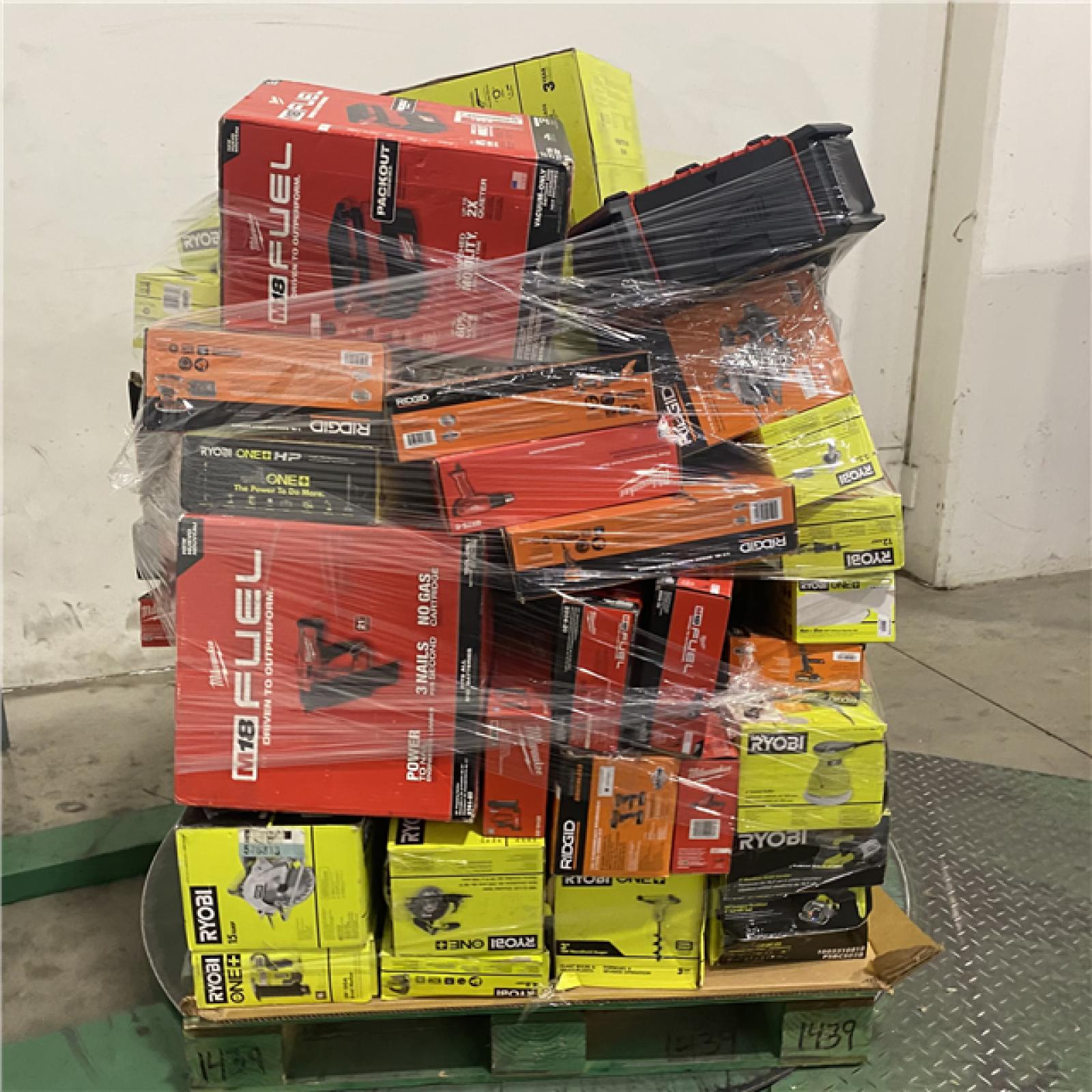 Dallas Location - As-Is Tool Pallet