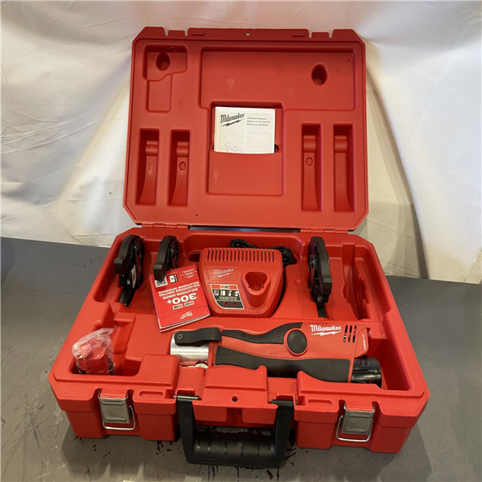 AS-IS - Milwaukee M12 12-Volt Lithium-Ion Force Logic Cordless Press Tool Kit
