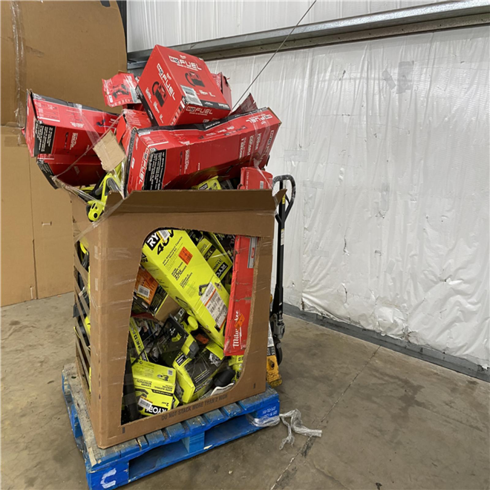 Houston Location AS IS - Tool Pallet