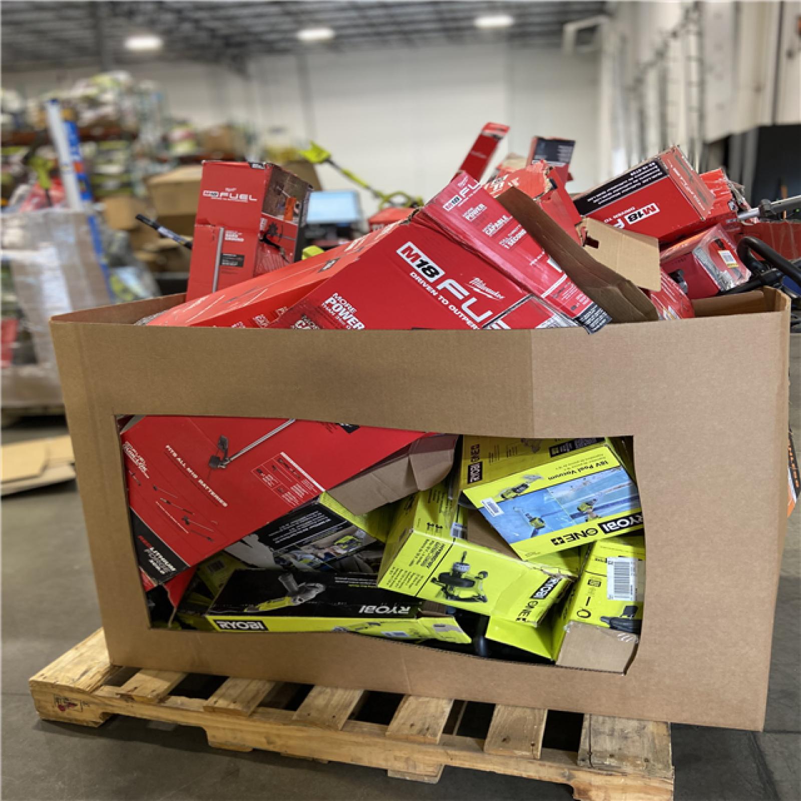 DALLAS LOCATION - AS-IS TOOL PALLET