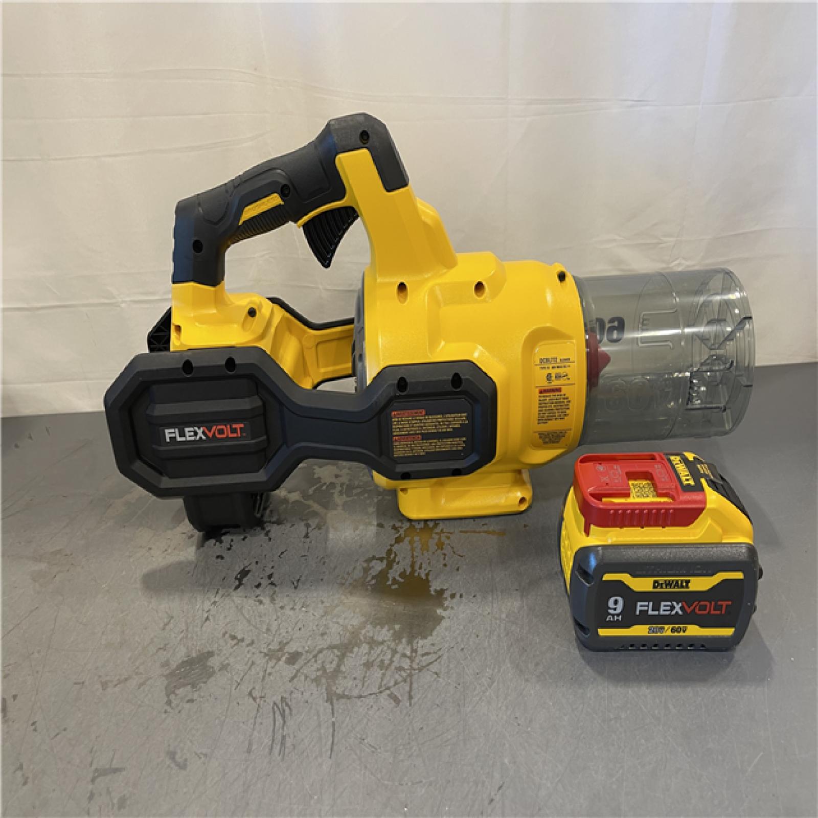 AS-IS - DEWALT FLEXVOLT 60V MAX 125 MPH 600 CFM Brushless Cordless Battery Powered Blower Kit