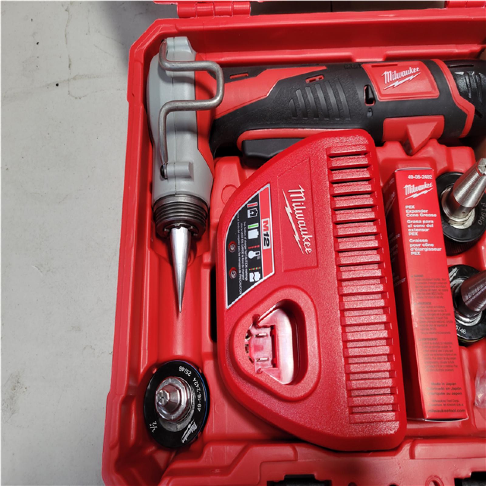 CALIFORNIA AS-IS MILWAUKEE M12 PEX EXPANDER KIT