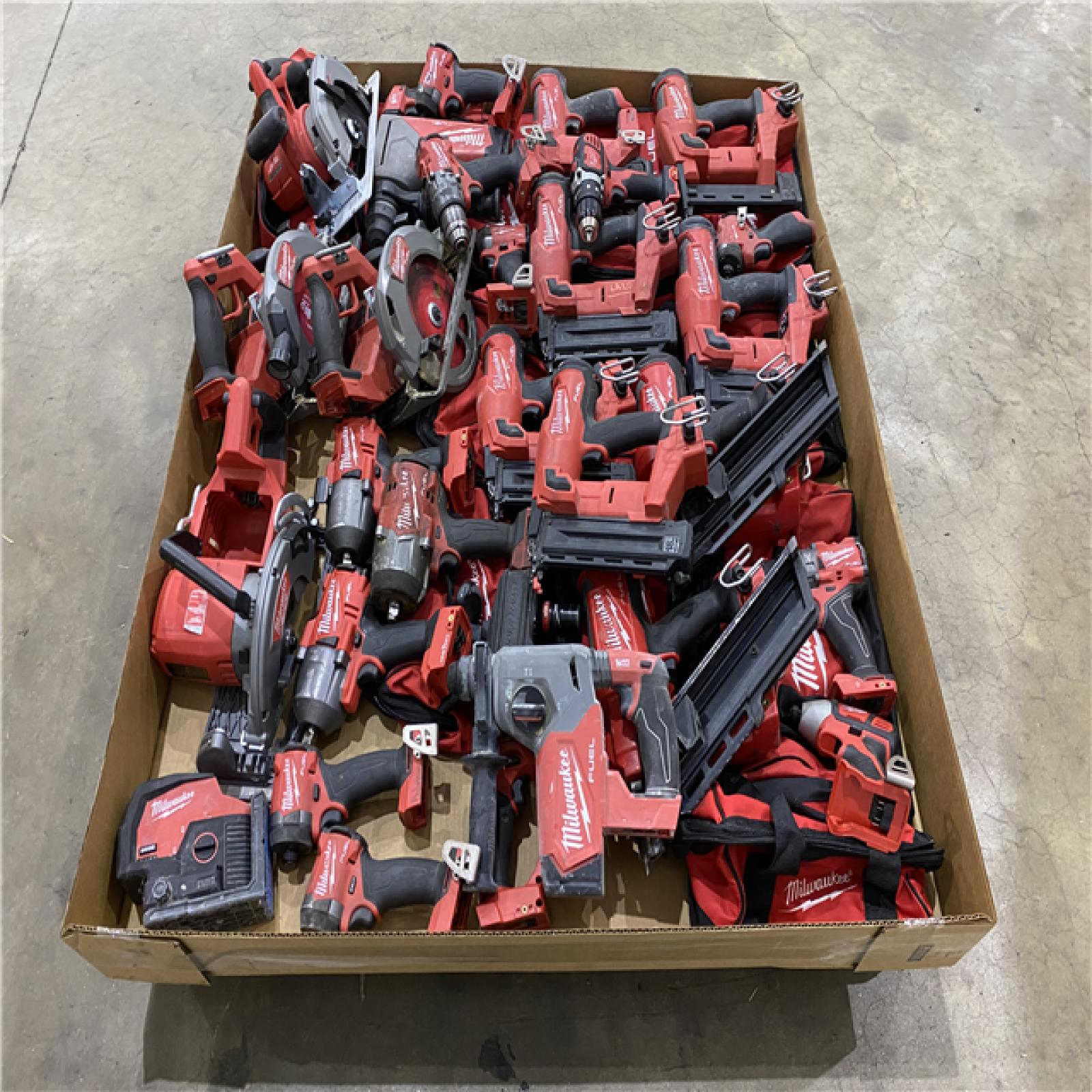 Houston Location AS IS - Tool Pallet