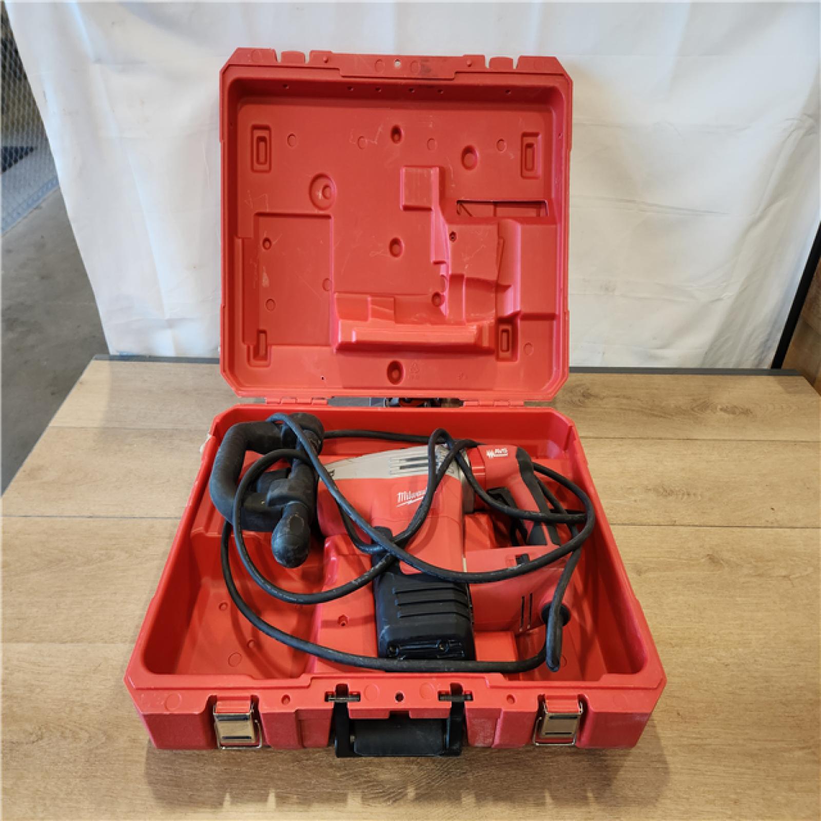 AS-IS- Milwaukee SDS Max Demolition Hammer