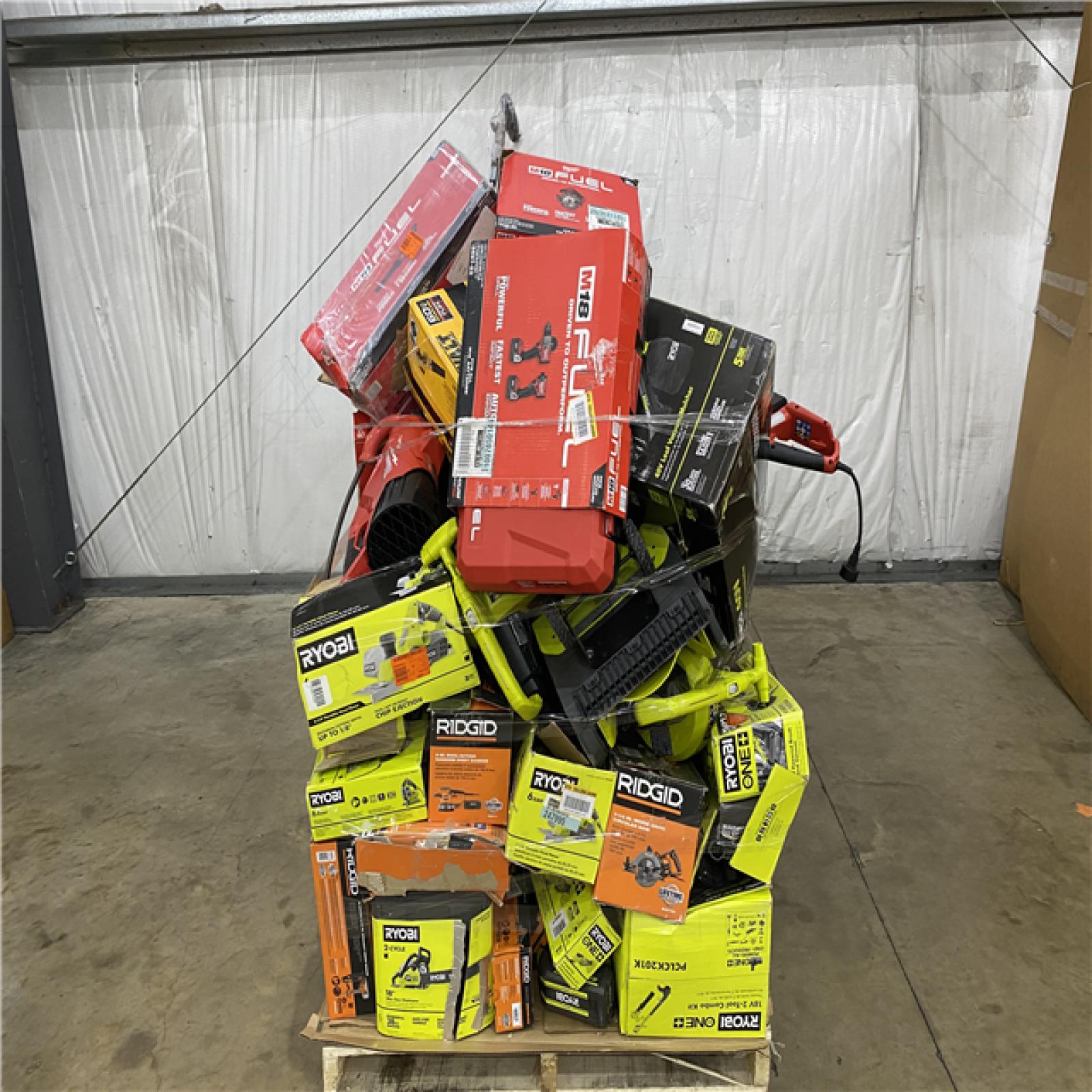 Houston Location AS IS - Tool Pallet