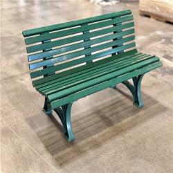 DALLAS LOCATION - NEW! Xpedx FLORIDA PARK BENCH  GREEN PLASTIC RESIN PALLET- (1 UNIT)