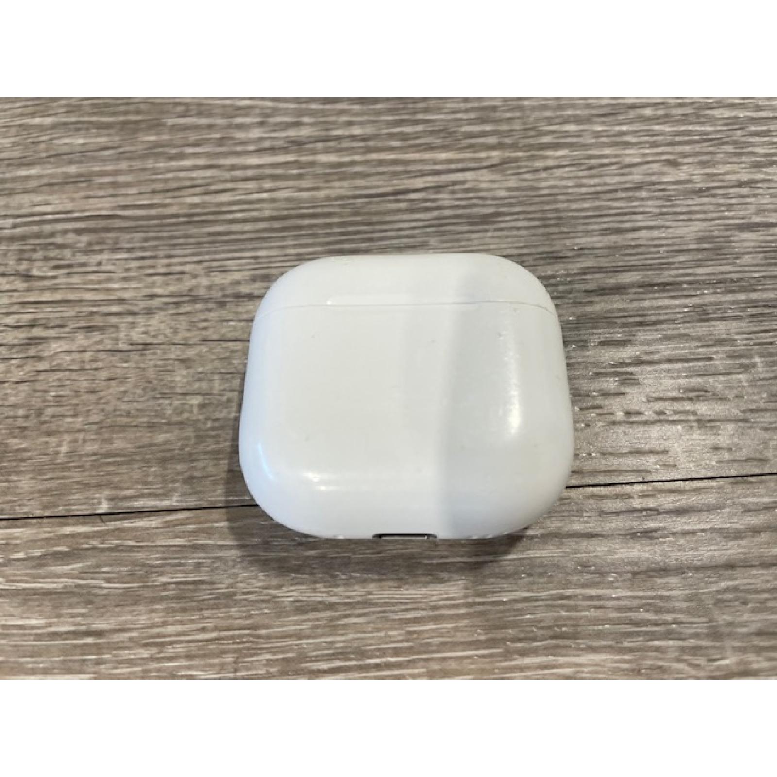 AS-IS Apple - AirPods 4 with Active Noise Cancellation - White