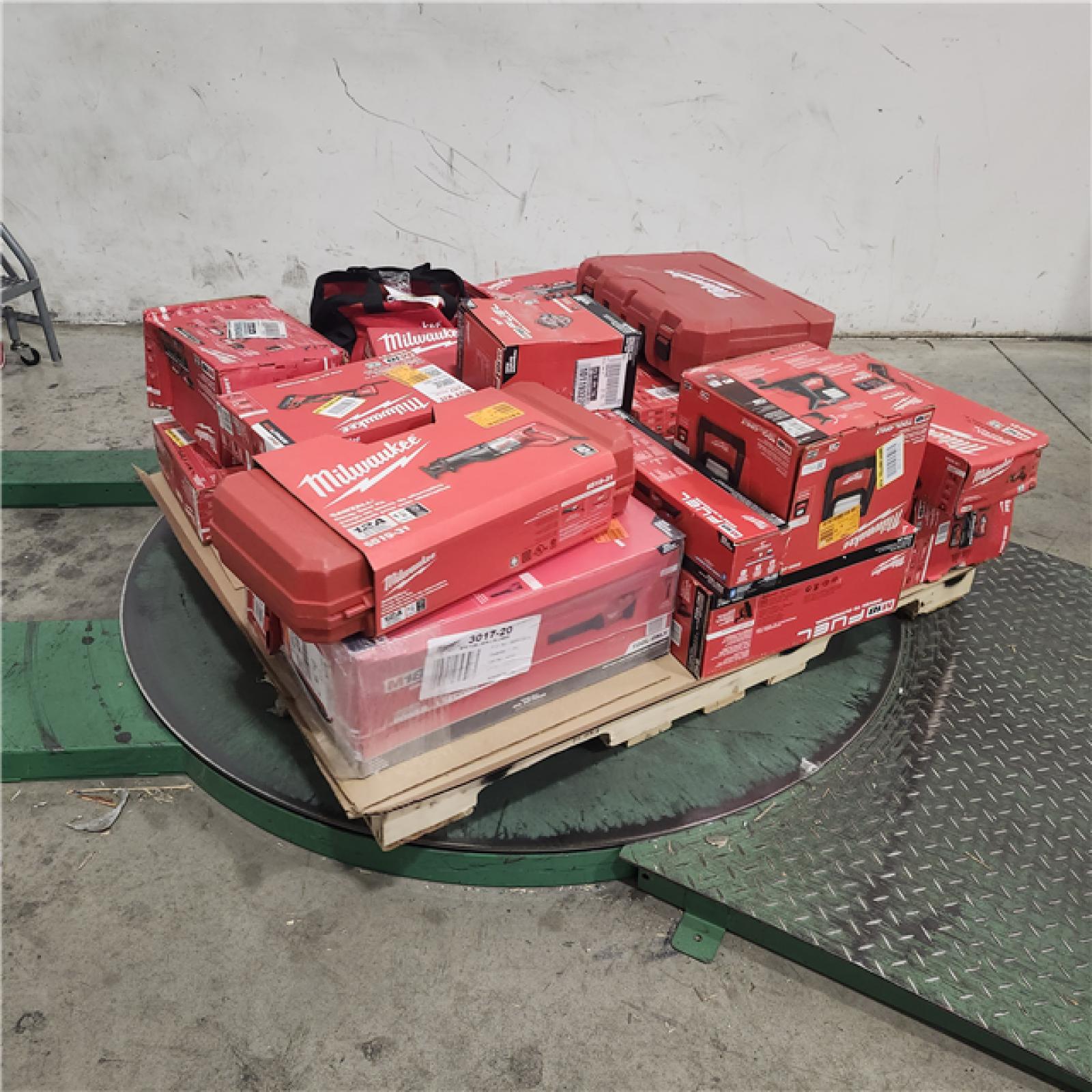 Dallas Location - As-Is MILWAUKEE Tool Pallet