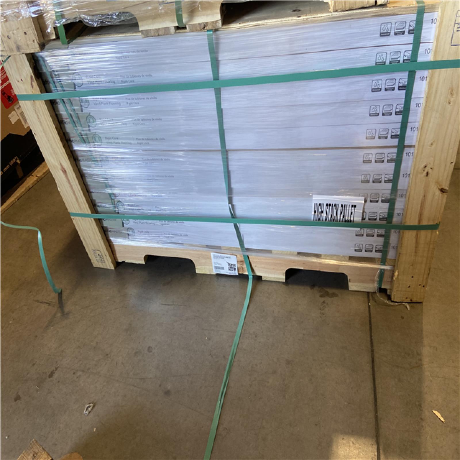 DALLAS LOCATION - TrafficMaster Birchwood Meadows Oak 6 MIL x 6 in. W x 48 in. L Waterproof Click Lock Luxury Vinyl Plank Flooring (21.95 sqft/case) - 44 CASES