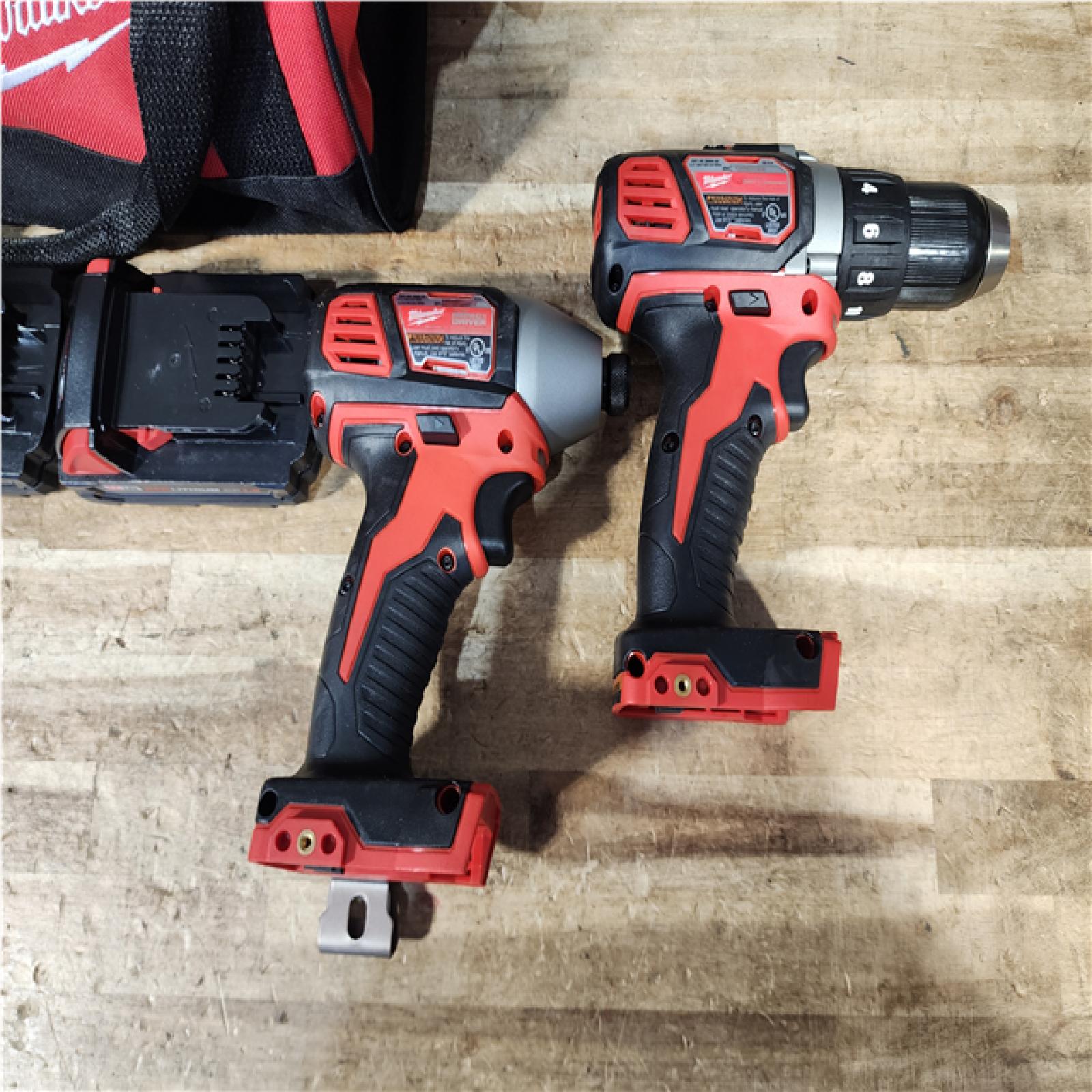 HOUSTON LOCATION - AS - IS Milwaukee 2 Tool Combo Kit W/ (2) Battery & Charger