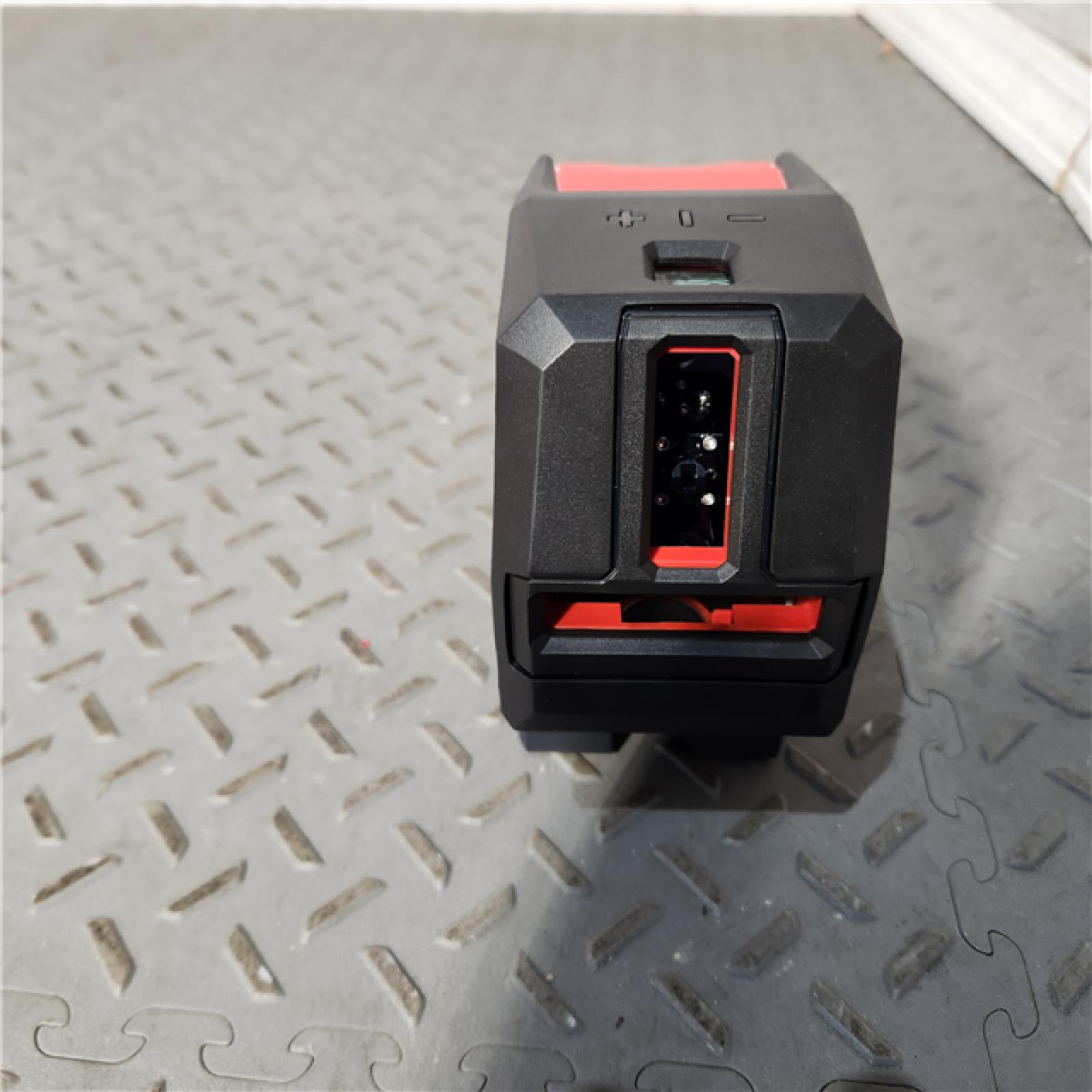 HOUSTON Location-AS-IS-Milwaukee 3622-20 M12 12V Lithium-Ion Cordless Green Beam Cross Line & Plumb Points Laser (Tool Only) APPEARS IN NEW! Condition