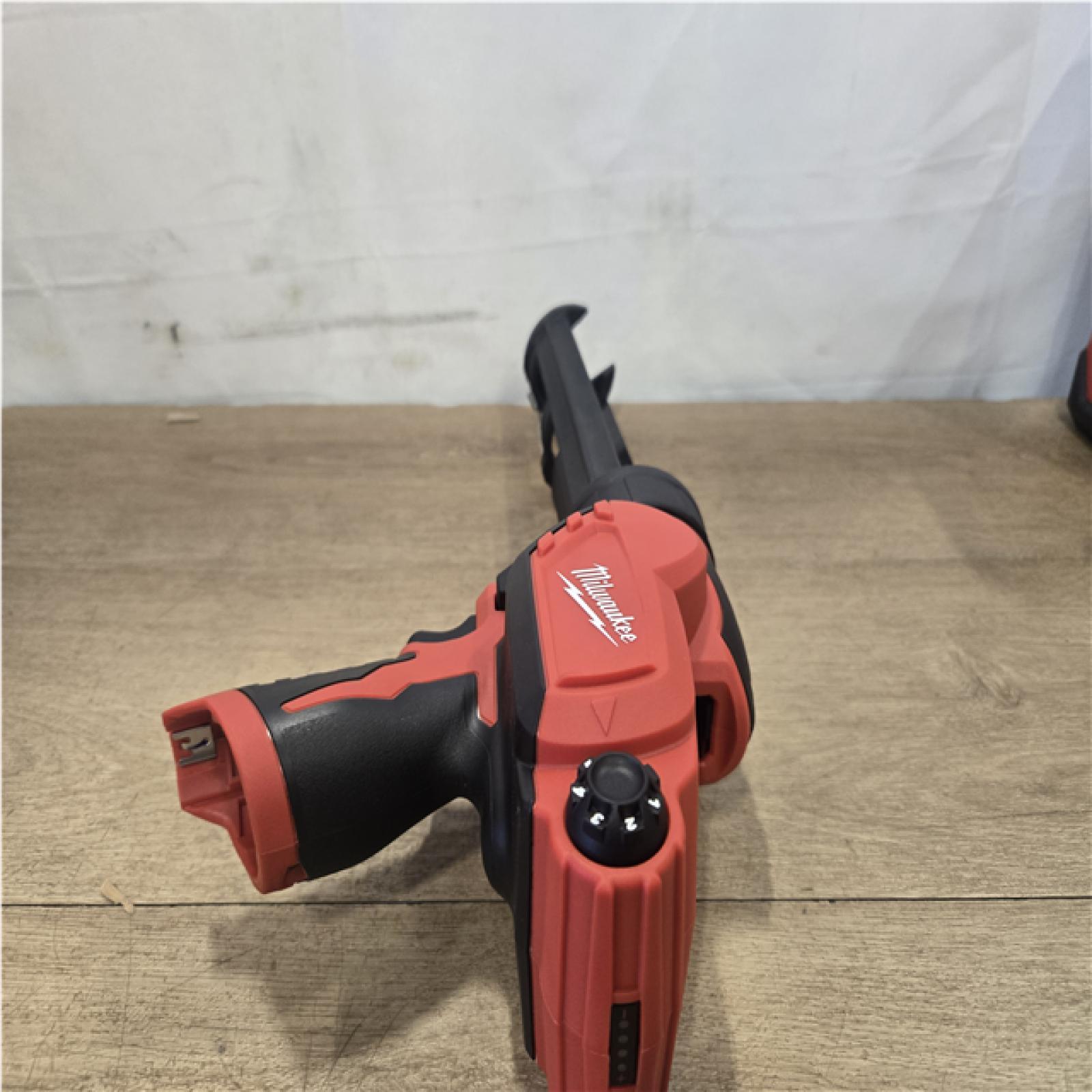 AS-IS Milwaukee 12V Lithium-Ion Cordless 10 oz. Adhesive and Caulk Gun (Tool-Only)