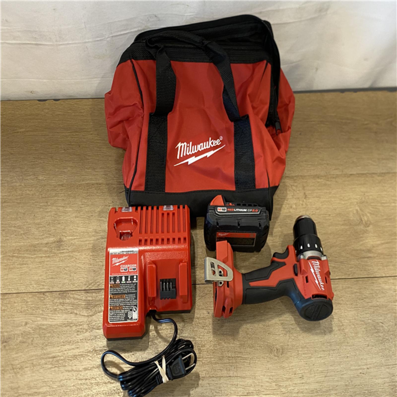 AS-IS Milwaukee 18V Lithium-Ion Brushless Cordless 1/2 in. Compact Drill/Driver with kit