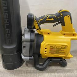 AS-IS DEWALT 20V MAX* XR Brushless Cordless Handheld Blower Kit
