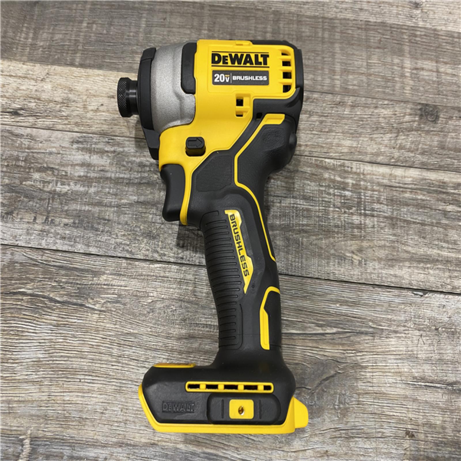 AS-IS DEWALT Atomic 20V Max Lithium-Ion Brushless Cordless Compact 1/4 in. Impact Driver Kit