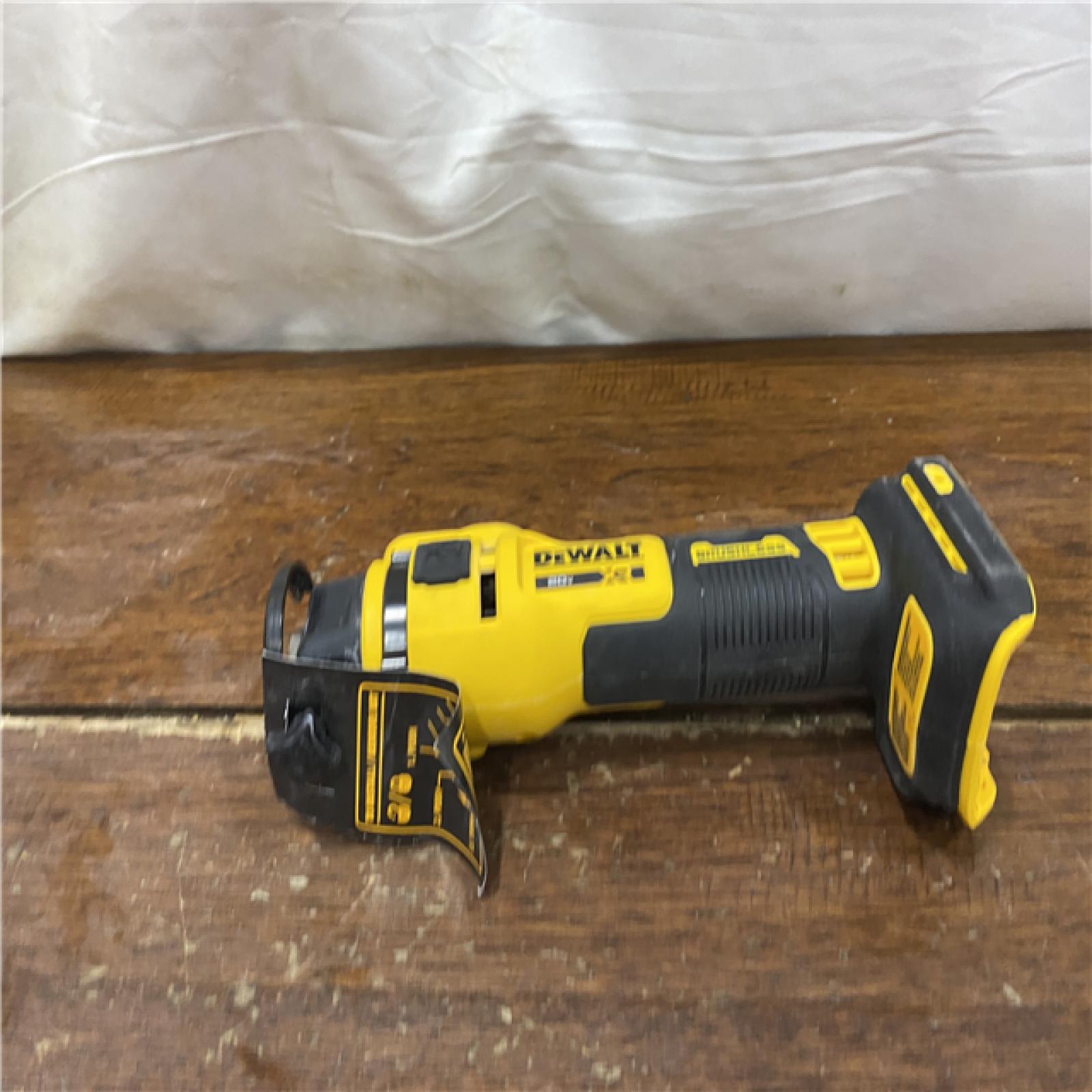 AS-IS DEWALT 20V MAX Cordless Cut Out Tool