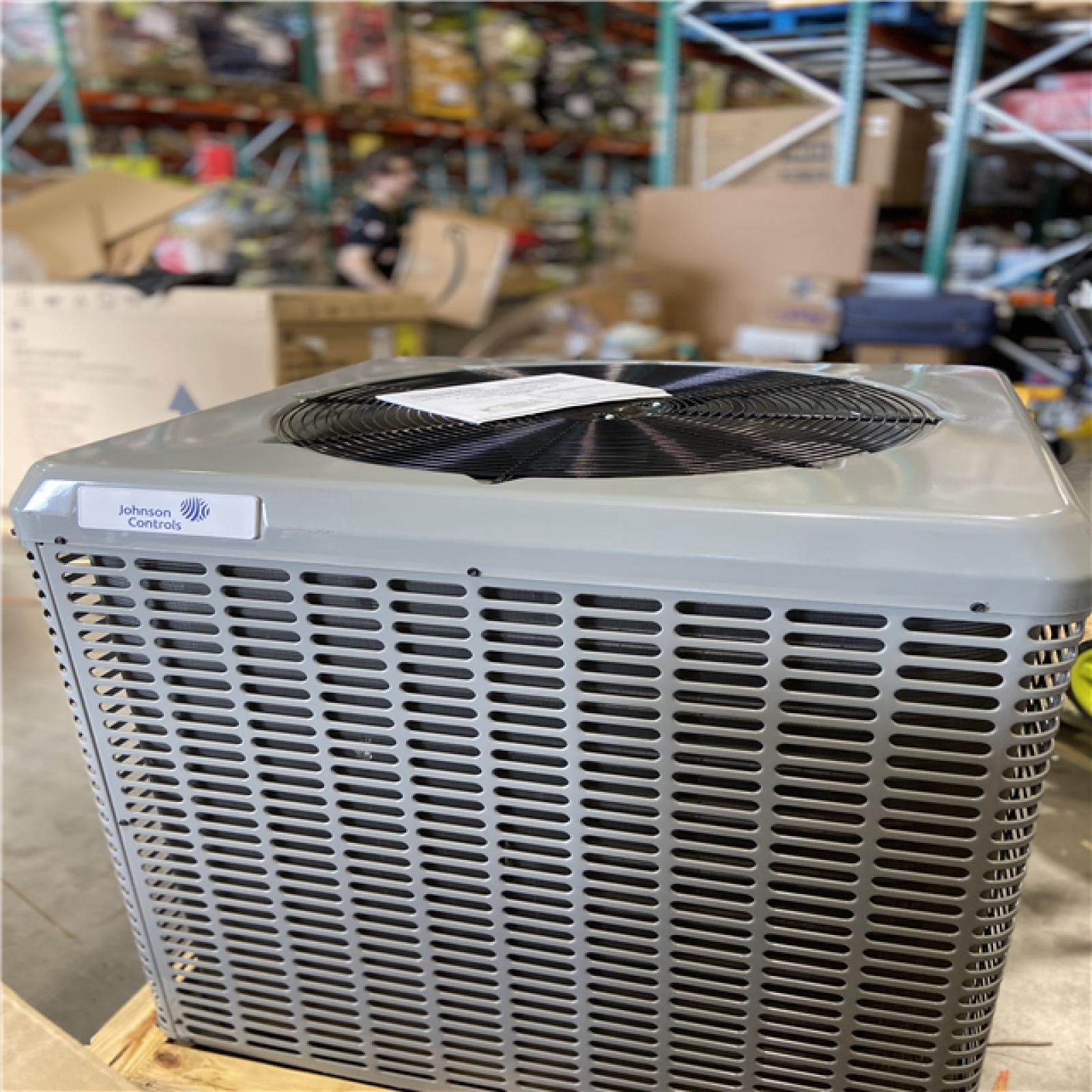 DALLAS LOCATION - Johnson Controls 4 Ton 15.2seer/7.8 Hspf 2-Stage Heat Pump