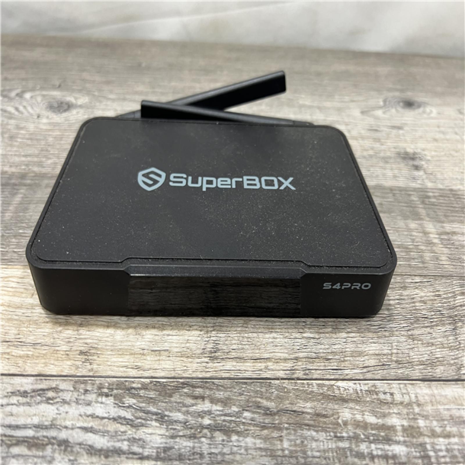 AS-IS SuperBox S4 PRO Media Player W/ Bluetooth Voice