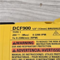 AS-IS Dewalt 20V MAX Cordless 1/2 in. Impact Wrench Kit