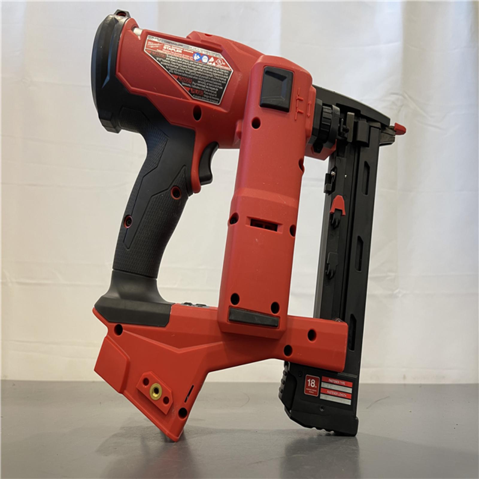 AS-IS - MILWAUKEE FUEL 18-Volt Lithium-Ion Brushless Cordless 18-Gauge 1/4 in. Narrow Crown Stapler (Tool-Only)