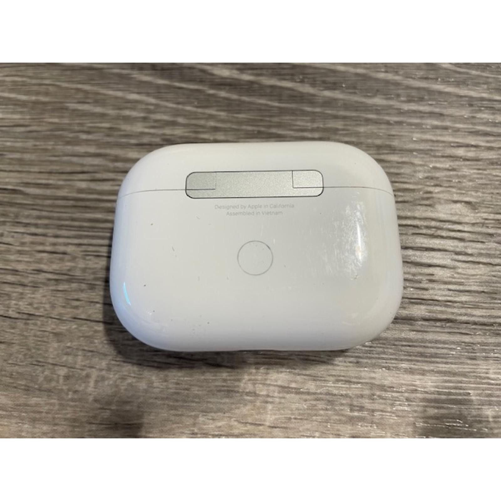 AS-IS Apple AirPods Pro 2 With MagSafe Charging Case (USB-C)