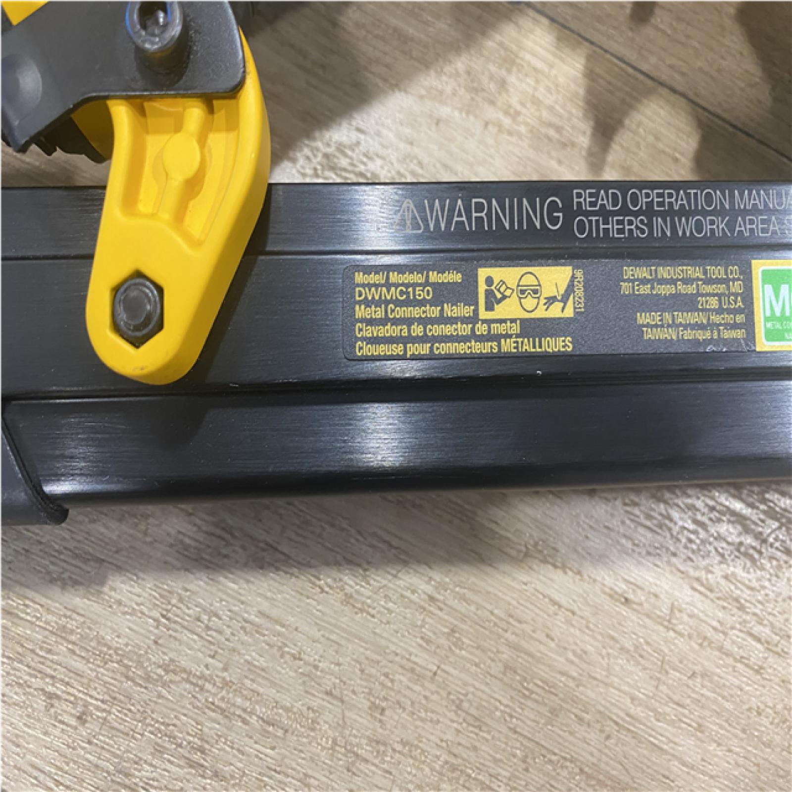 AS-IS 35-Degree Pneumatic Metal Connector Nailer