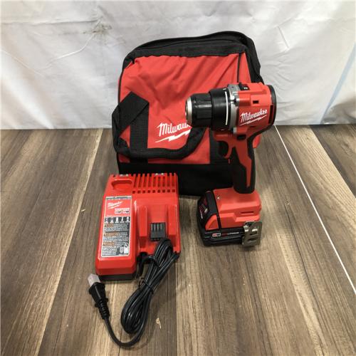 AS-IS Milwaukee 18V Lithium-Ion Brushless Cordless 1/2 in. Compact Drill/Driver with kit