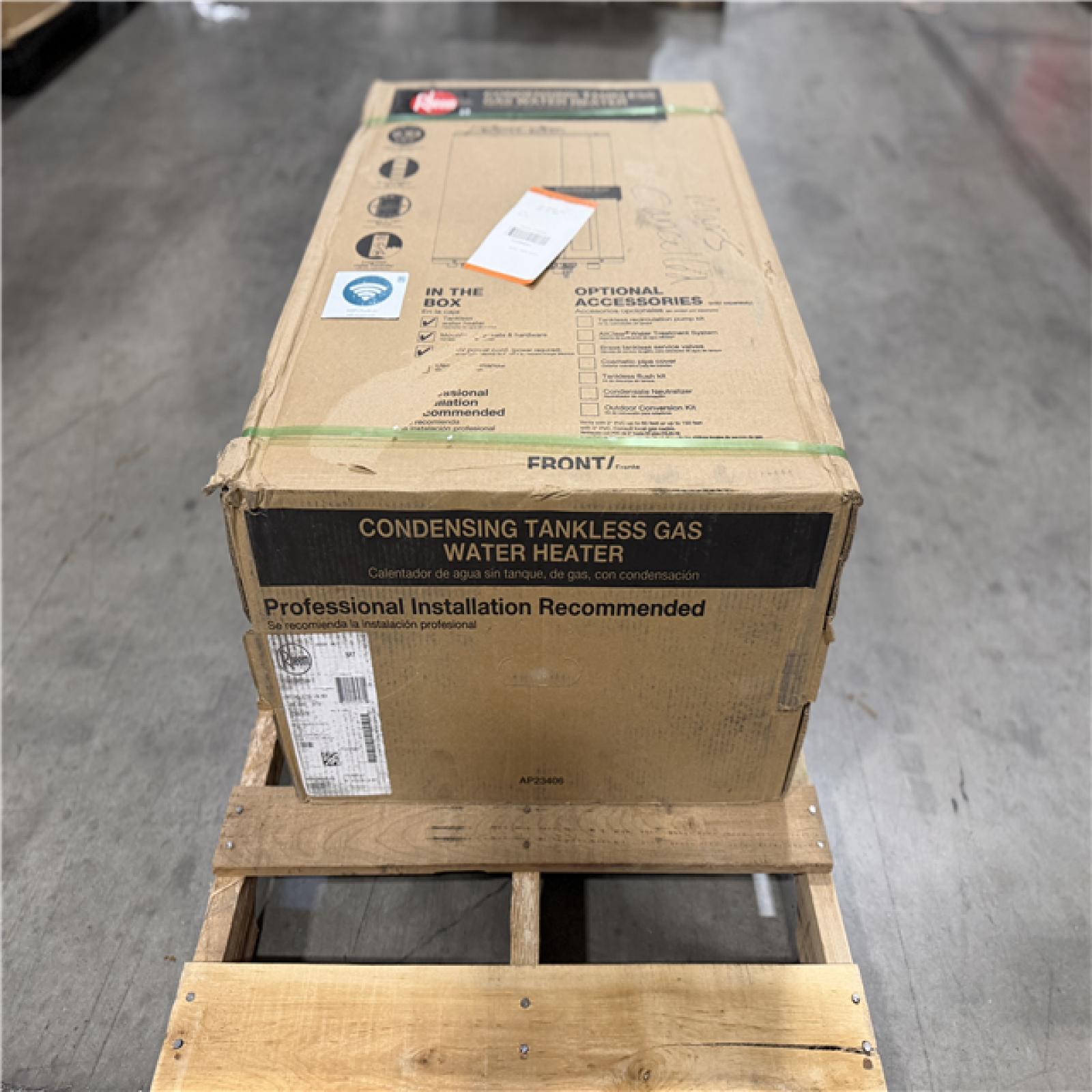 DALLAS LOCATION - Rheem Performance Platinum 9.0 GPM Smart Super High Efficiency Indoor or Outdoor Natural Gas Tankless Water Heater