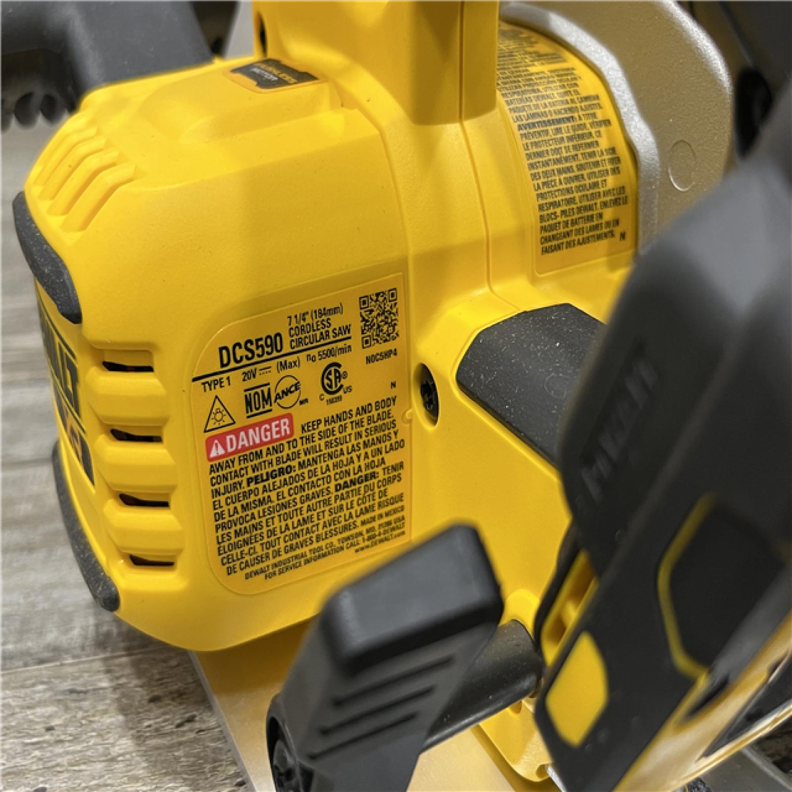 AS-IS DEWALT 20V MAX Lithium-Ion 7-1/4 in. Cordless Circular Saw Kit