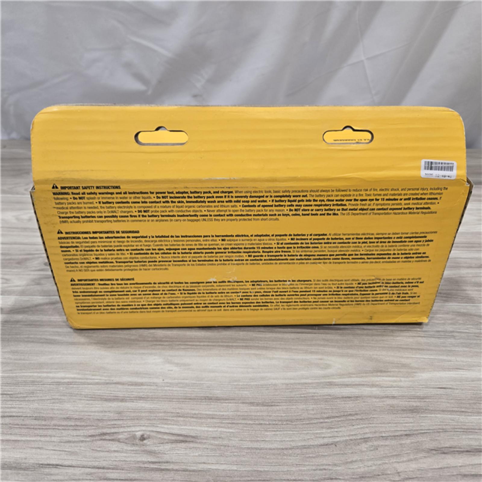 AS-IS Dewalt 20V Lithium-Ion 6.0Ah Battery Pack & Charger Kit