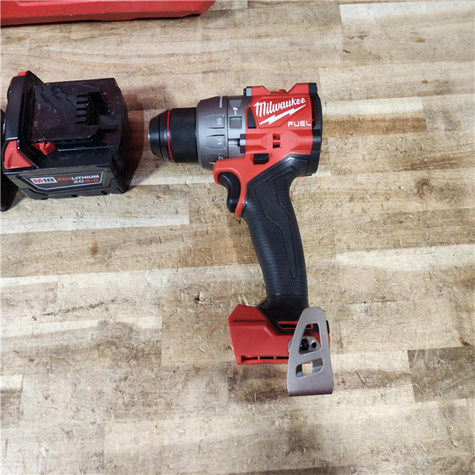 HOUSTON LOCATION - AS - IS Milwaukee FUEL 18V Lithium-Ion Brushless Cordless 1/2 in. Hammer Drill Driver Kit