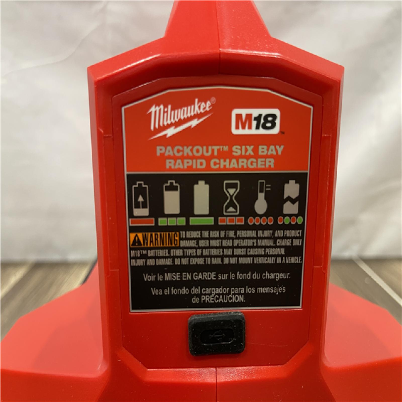 AS-IS Milwaukee M18 18V Lithium-Ion REDLITHIUM FORGE Starter Kit with Two 12.0 Ah Battery