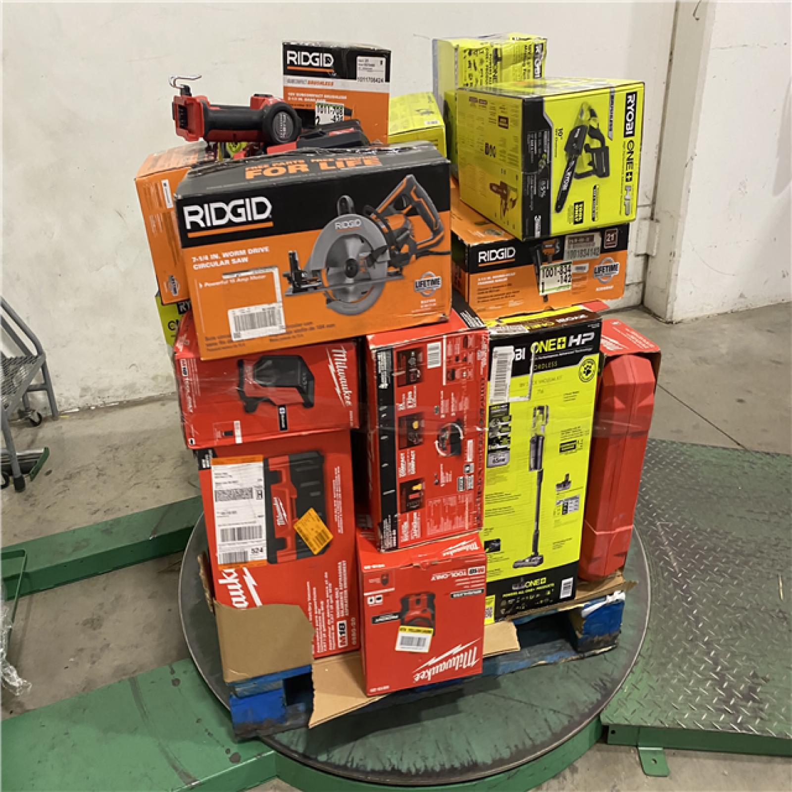 Dallas Location - As-Is Tool Pallet