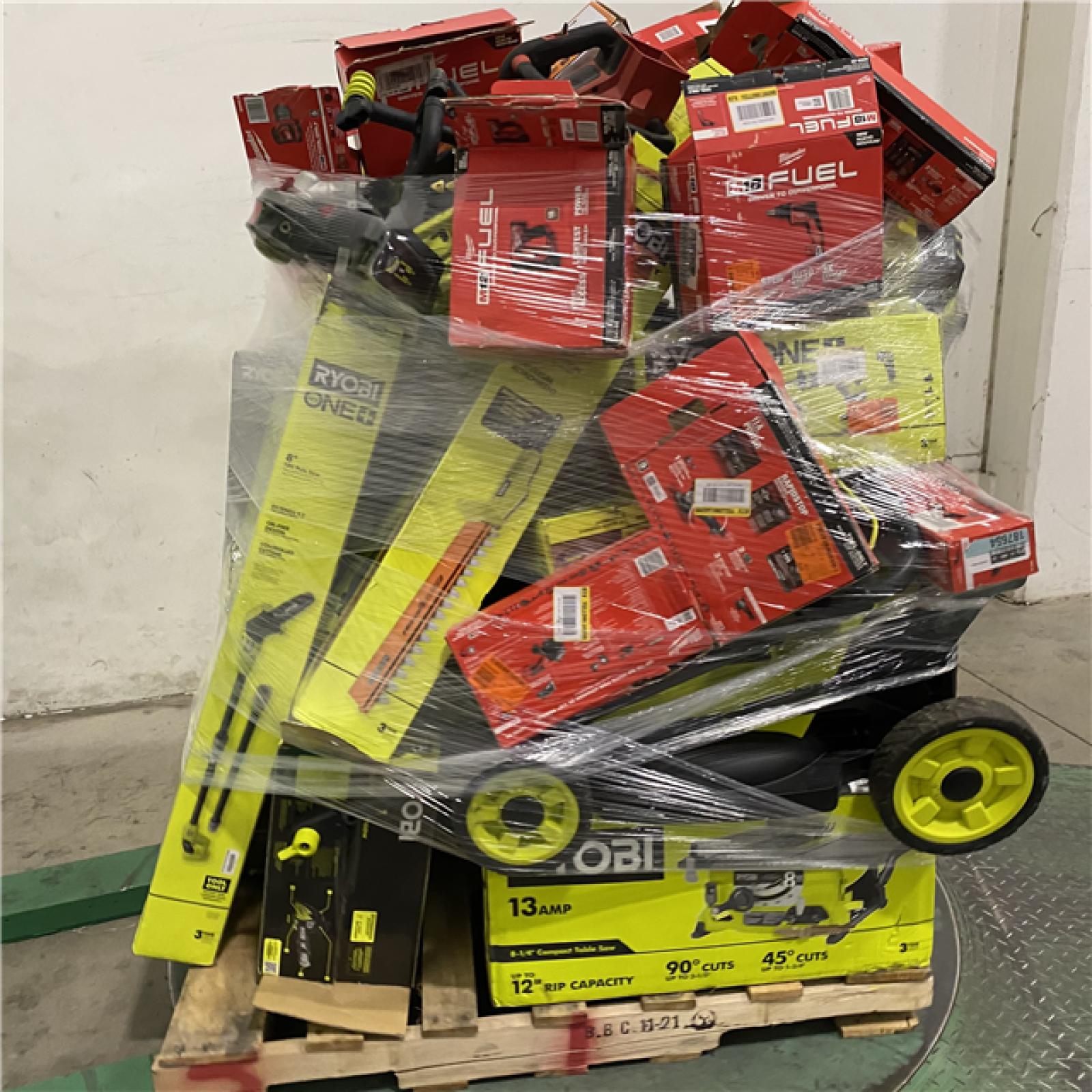 Dallas Location - As-Is Tool Pallet