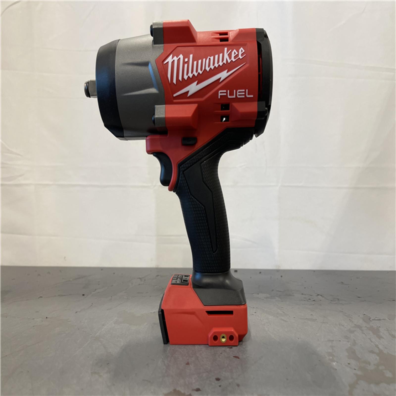 AS-IS - Milwaukee M18 FUEL 18V Lithium-Ion Brushless Cordless 1/2 in. Impact Wrench with Friction Ring