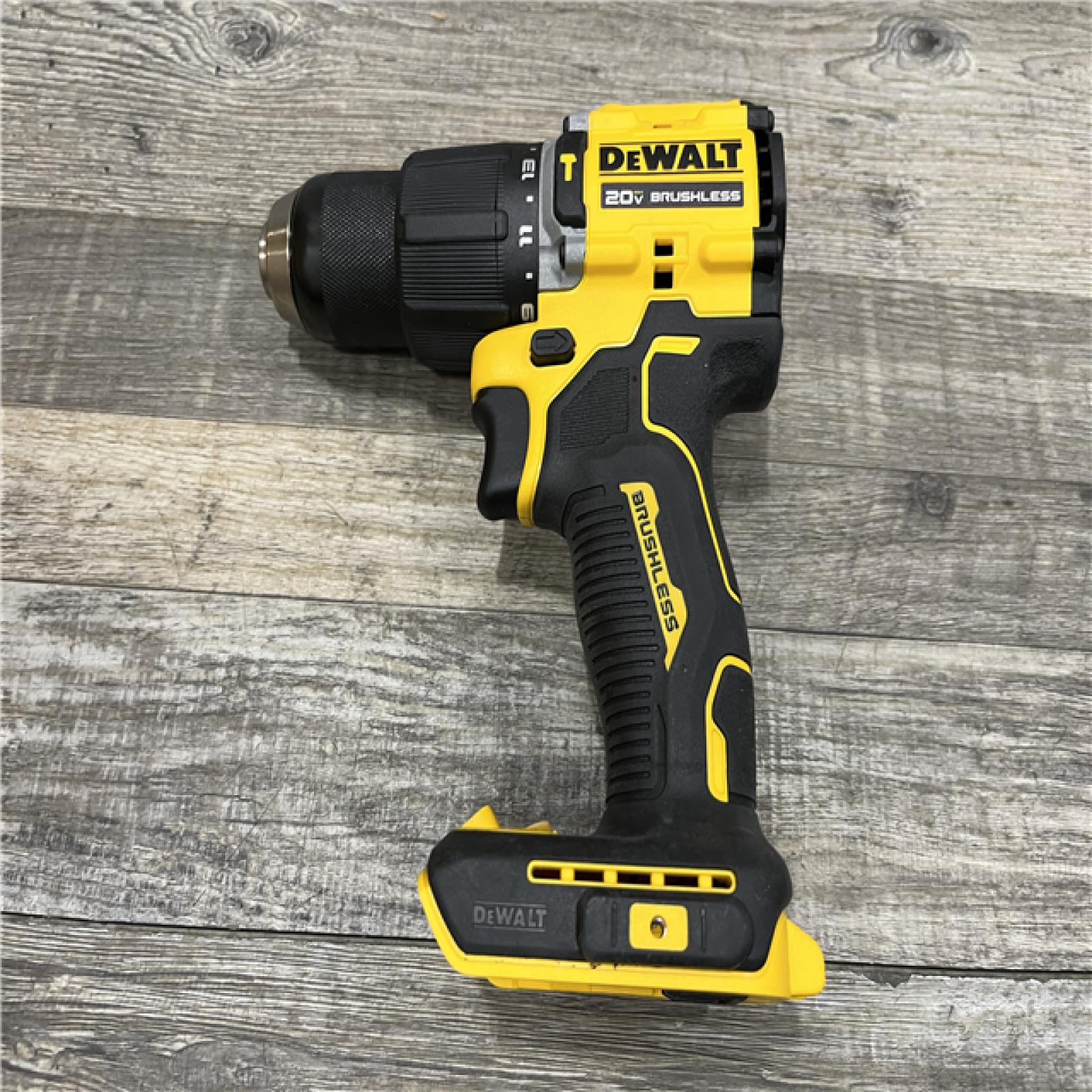 AS-IS DEWALT ATOMIC 20V Lithium-Ion Cordless 1/2 in. Hammer Drill Kit
