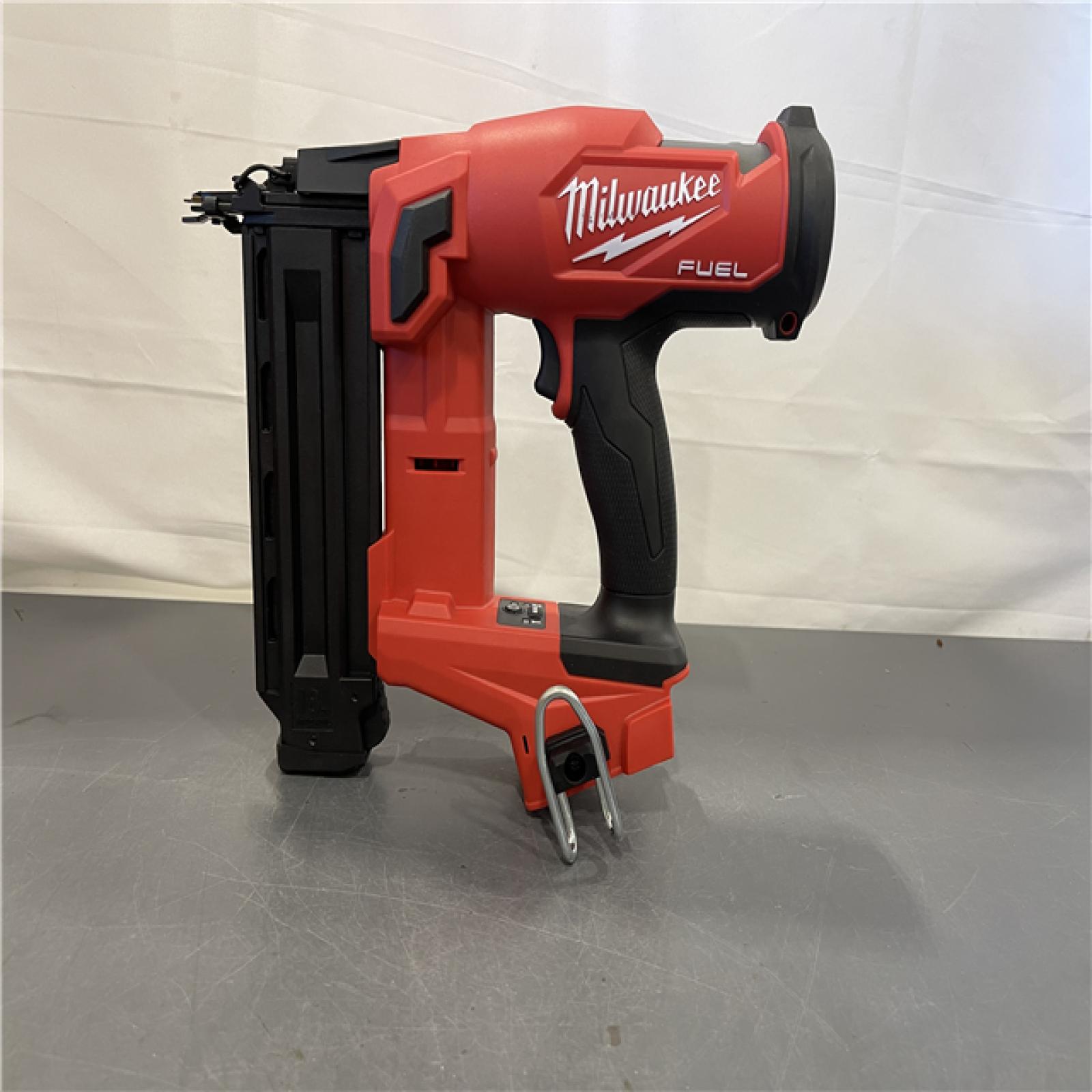 AS-IS - Milwaukee M18 Fuel 18V Brushless 18-Gauge Brad Nailer