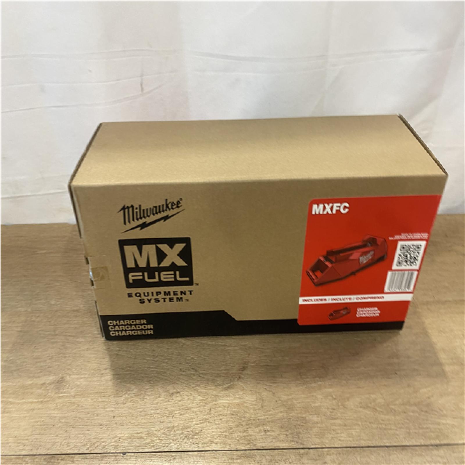 NEW Milwaukee MXFC MX FUEL Charger