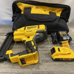 AS-IS DEWALT 20V MAX XR Lithium-Ion Cordless 18-Gauge Narrow Crown Stapler Kit