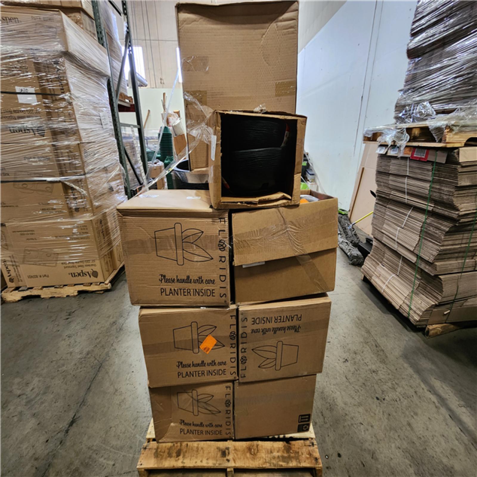 Phoenix AS-IS Mixed Planters (Various Sizes) Pallet