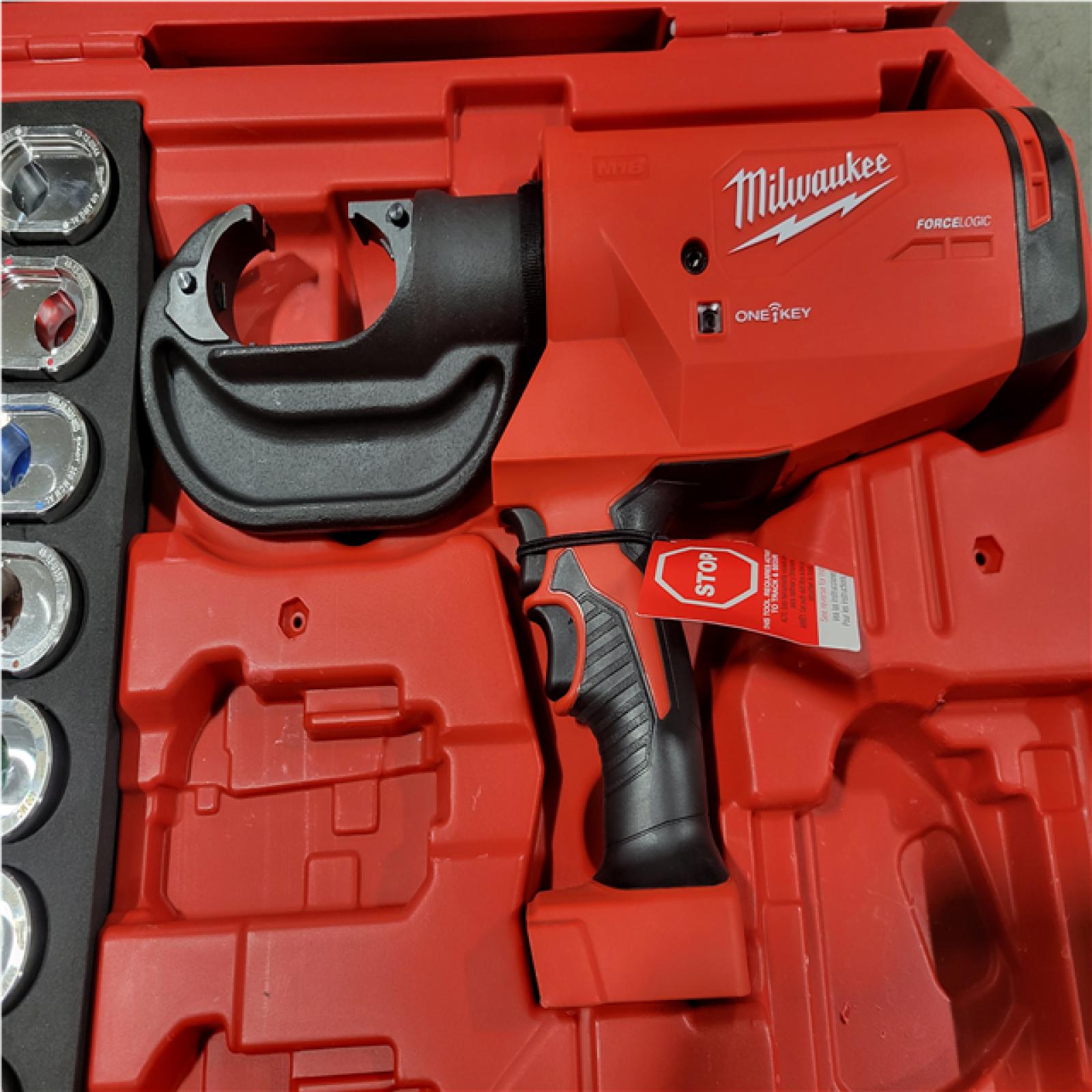 CALIFORNIA AS-IS MILWAUKEE M18 FORCE LOGIC 750 MCM CRIMPER W/ MCM AL DIES