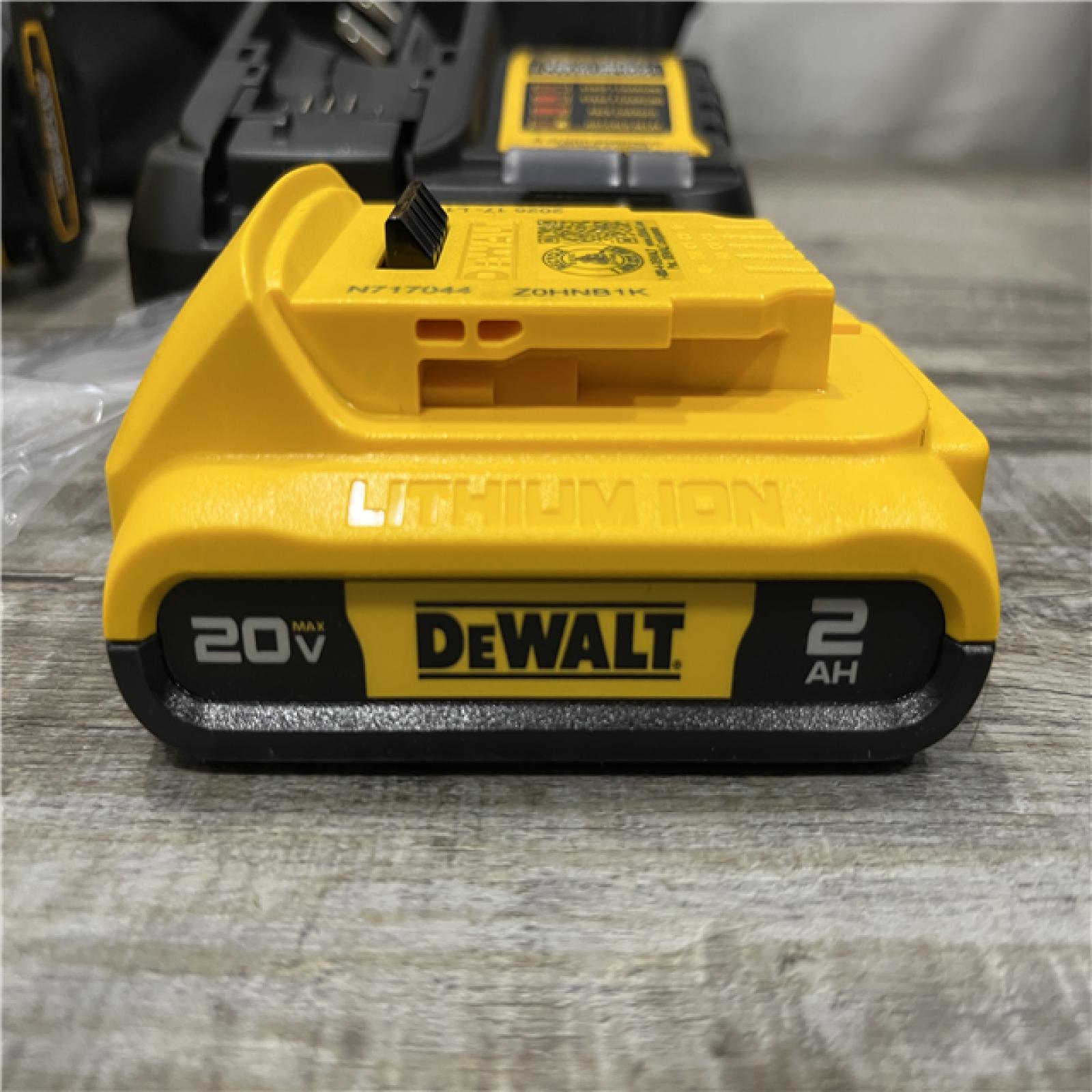 AS-IS DEWALT Atomic 20V Lithium-Ion Cordless Compact 1/2 in. Drill/Driver Kit