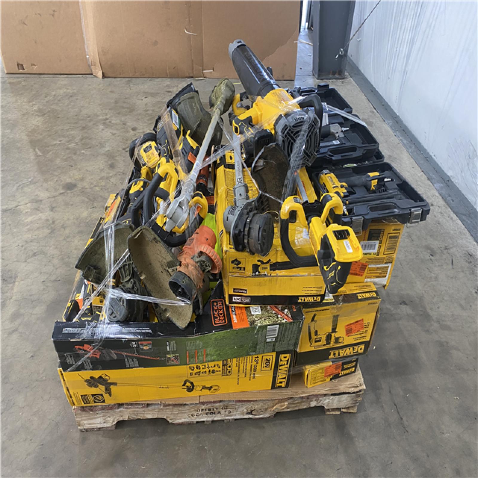 Houston Location AS IS - Tool Pallet