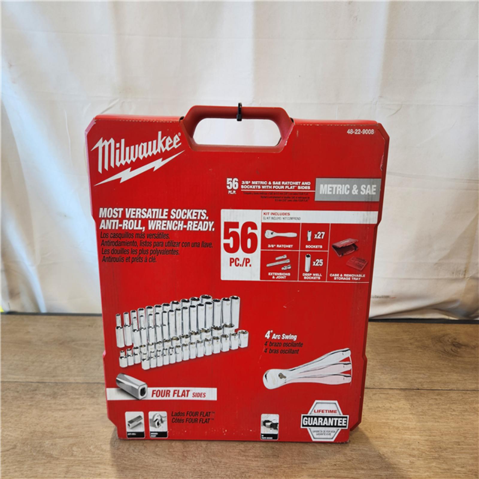 NEW- Milwaukee 3/8 in. Drive SAE/Metric Ratchet and Socket Mechanics Tool Set (56-Piece)