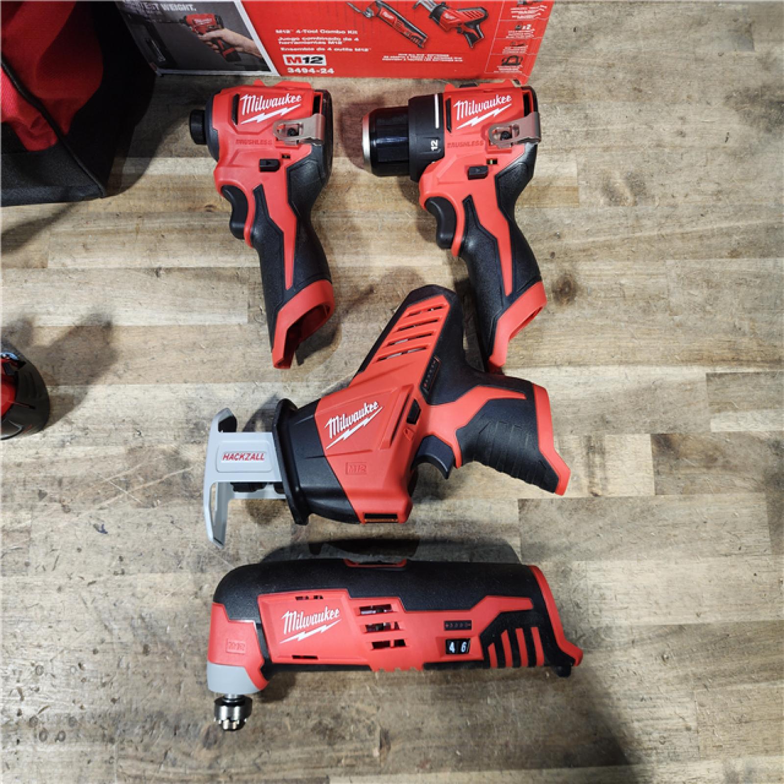 HOUSTON LOCATION - AS-IS MILWAUKEE M12 4 TOOL COMBO KIT