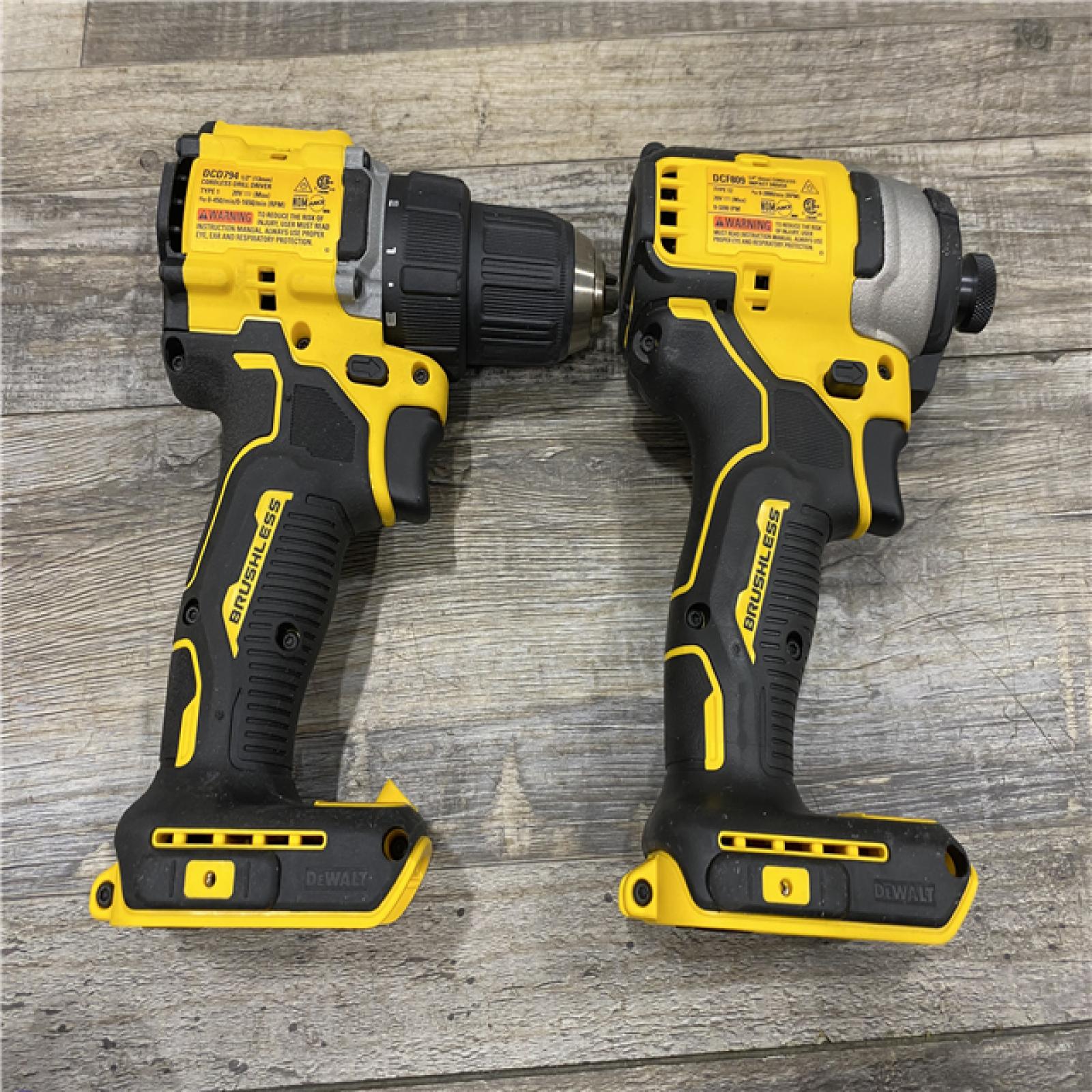 AS-IS DEWALT ATOMIC 20-Volt MAX Lithium-Ion Cordless Combo Kit