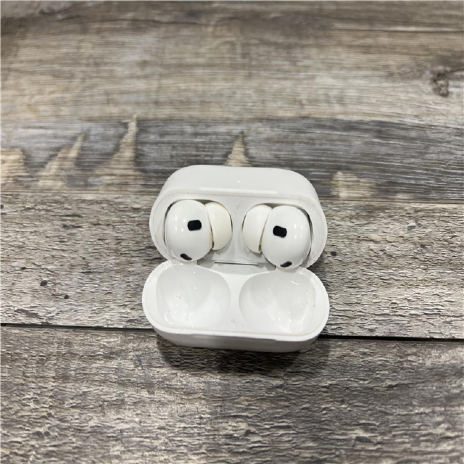 AS-IS AirPods Pro (2nd generation) with MagSafe Case
