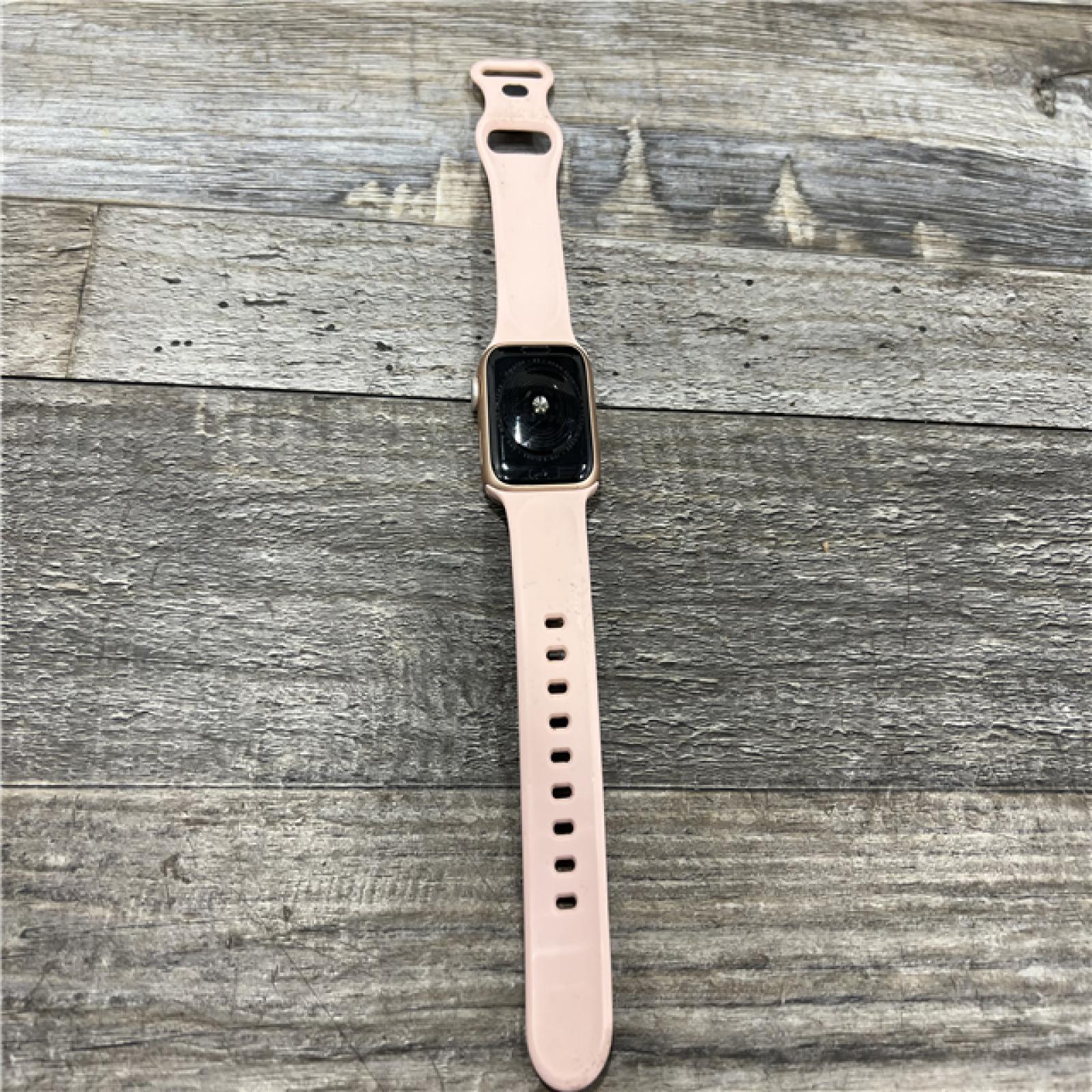 AS-IS Apple Watch SE- Gold Aluminum Case with Pink Sand Sport Band