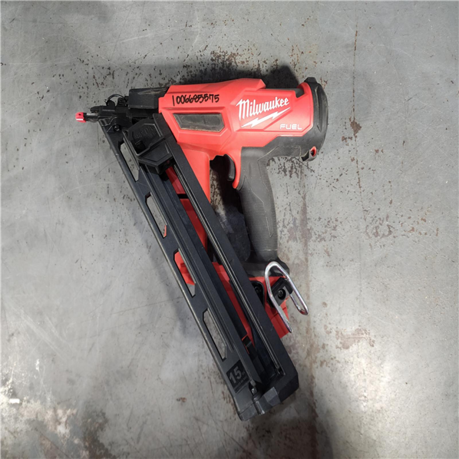 HOUSTON LOCATION - AS-IS MILWAUKEE 2 TOOL COMBO